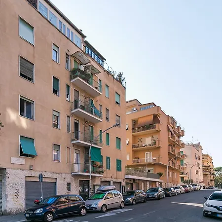 Charming Near Trastevere Appartement Rome
